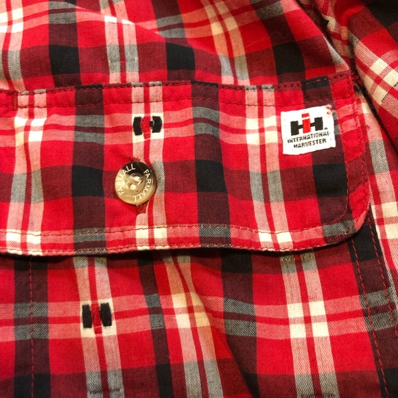 Men Size 2XL McCormick Farmall International Harvester IH Red Plaid short sleeve - Picture 10 of 12